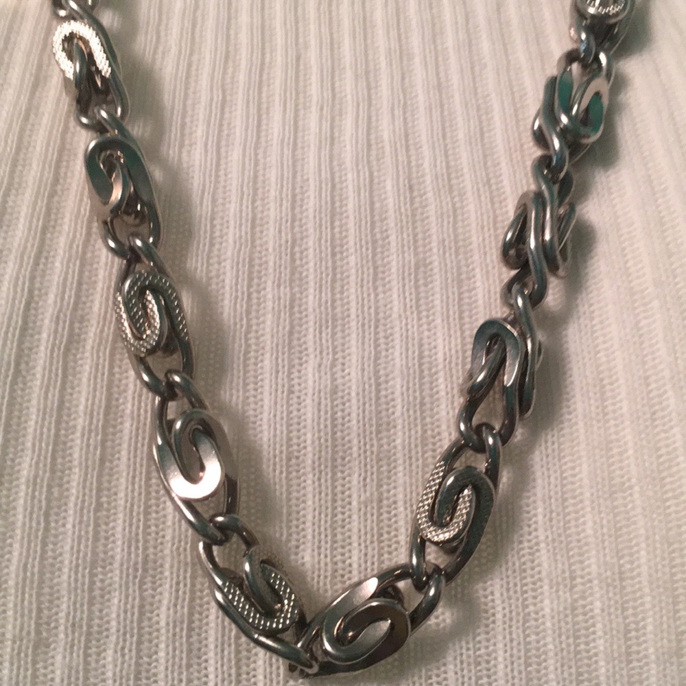 Marshall Fields-Unique Pattern Chain Necklace - image 2